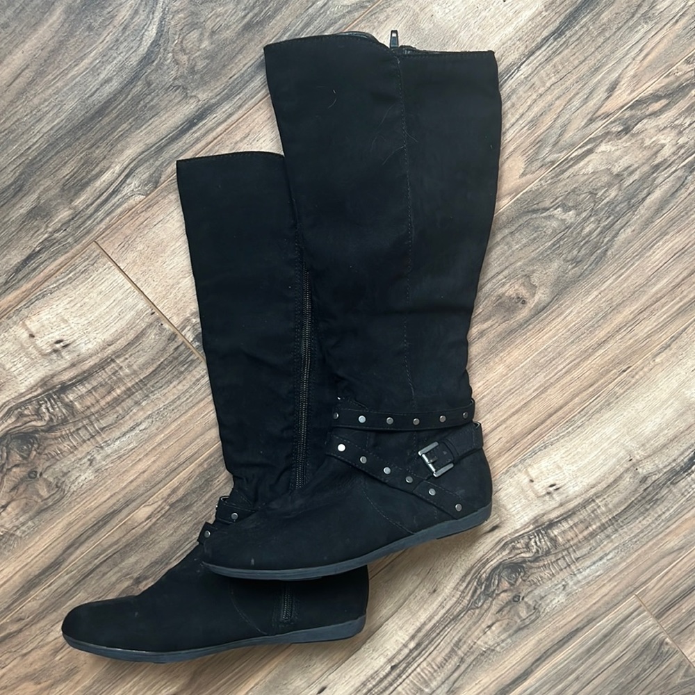 Black suede boots - NWOT